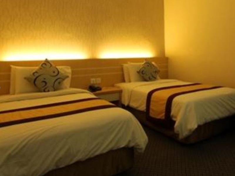 Crystal Inn Batu Pahat Exterior photo